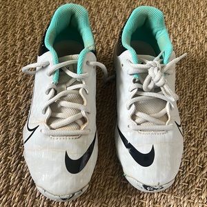 Nike Kids' Hyperdiamond 4 Keystone Softball Cleats Size 2.5Y